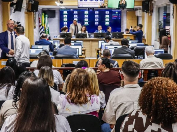 Parlamentares abordam saúde mental, políticas públicas para pets e terceiro setor em Osasco