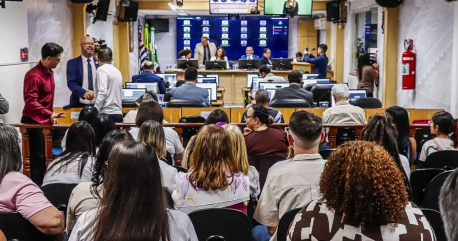 Parlamentares abordam saúde mental, políticas públicas para pets e terceiro setor em Osasco