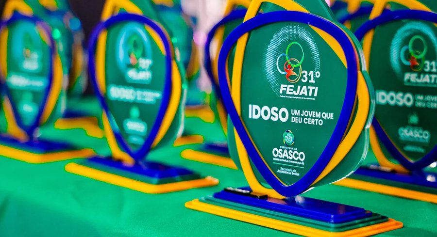 Osasco encerra 31ª edição do Fejati com premiação e baile temático
